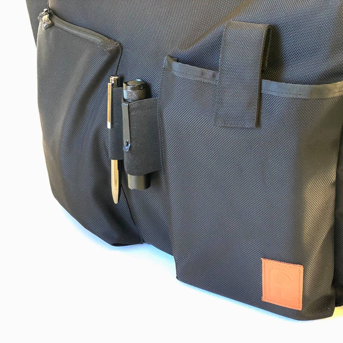 Pitchlink Pilot Aviation Helmet and Gear Bag - Image 6
